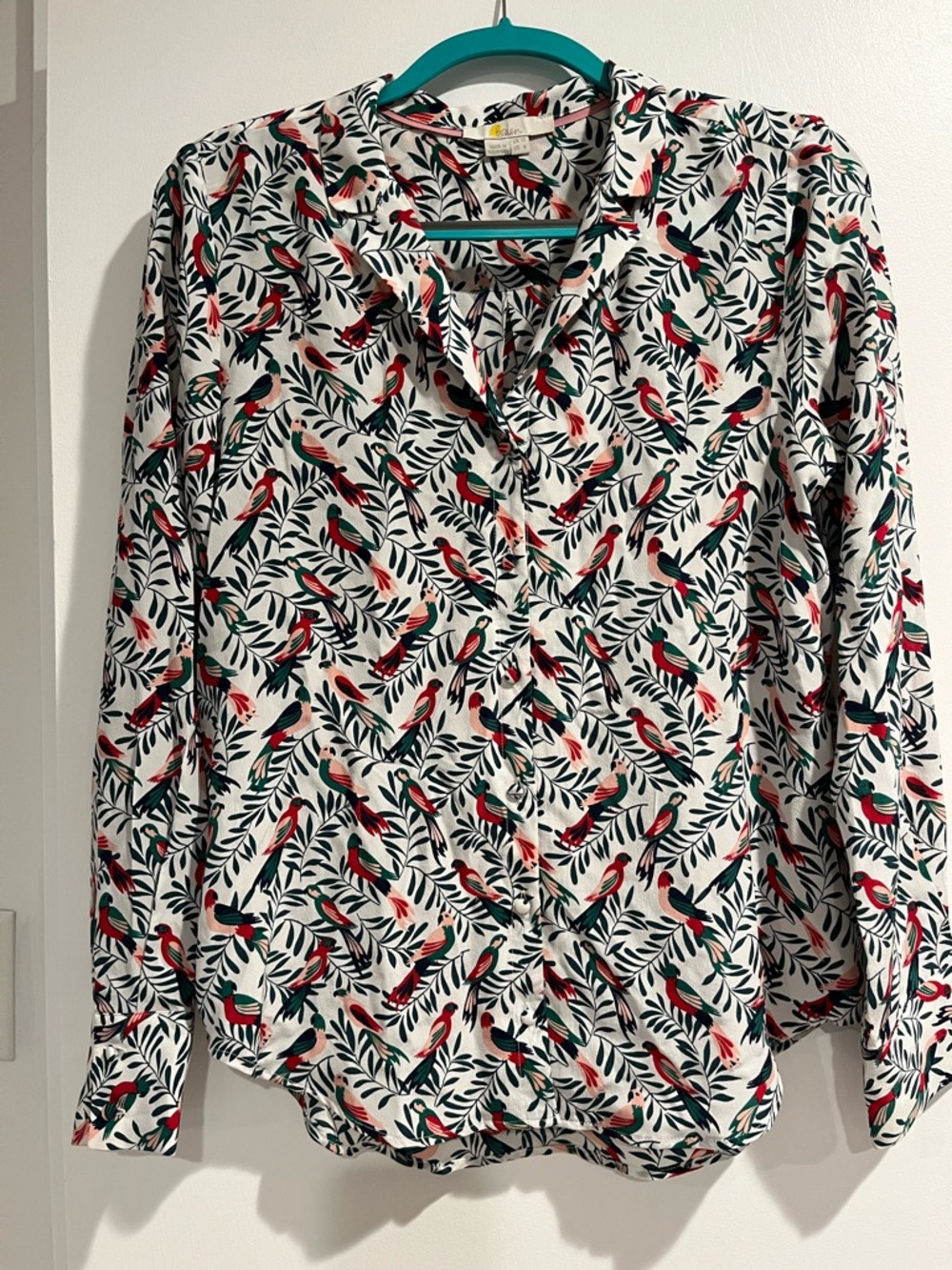 Boden Tabitha 100% Silk White Blouse with Red & Green Bird Print - Picture 9 of 16